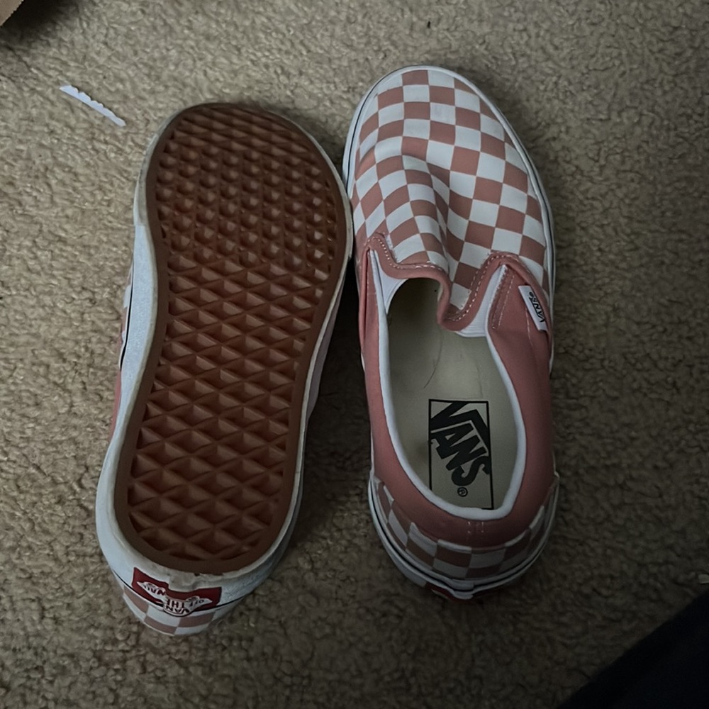 Checkered vans - Picture 3 of 3